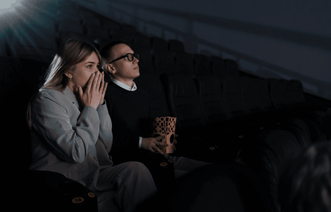 20 Romantic Outdoor Cinema Date Night Ideas for Dreamy Evening Under Stars