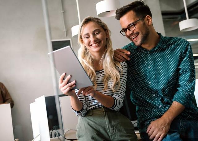 How to Ask a Coworker on a Date While Staying Professional